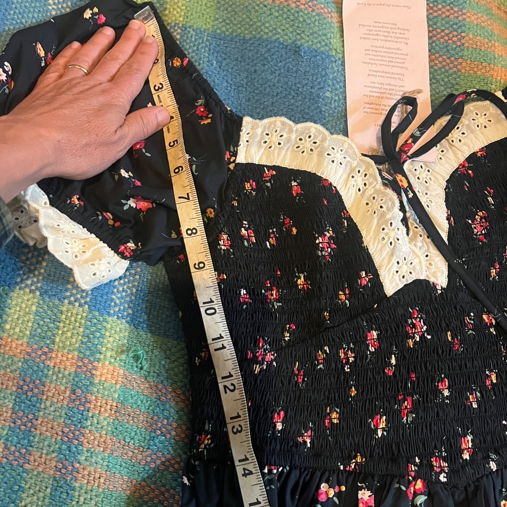 Measurements - Picture 3 of 4